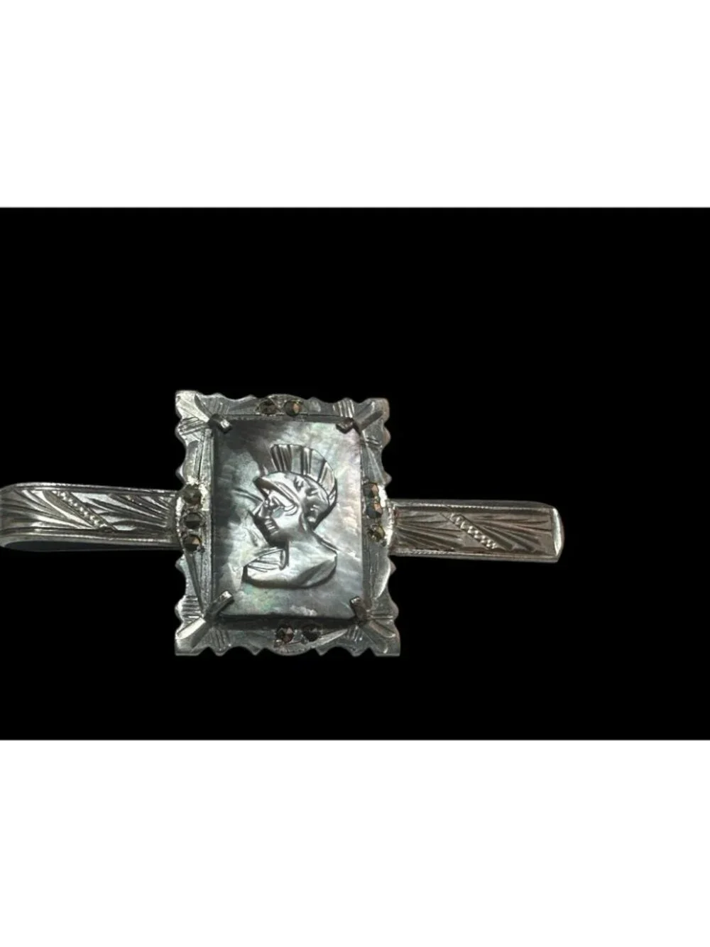 Vintage 800 Silver Carved MOP Mother of Pearl Cameo Trojan Soldier Tie Clip Bar